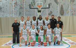 SENIORS - MONTBRISON FEMININES BC contre CAVIGAL NICE BASKET 06 - 1
